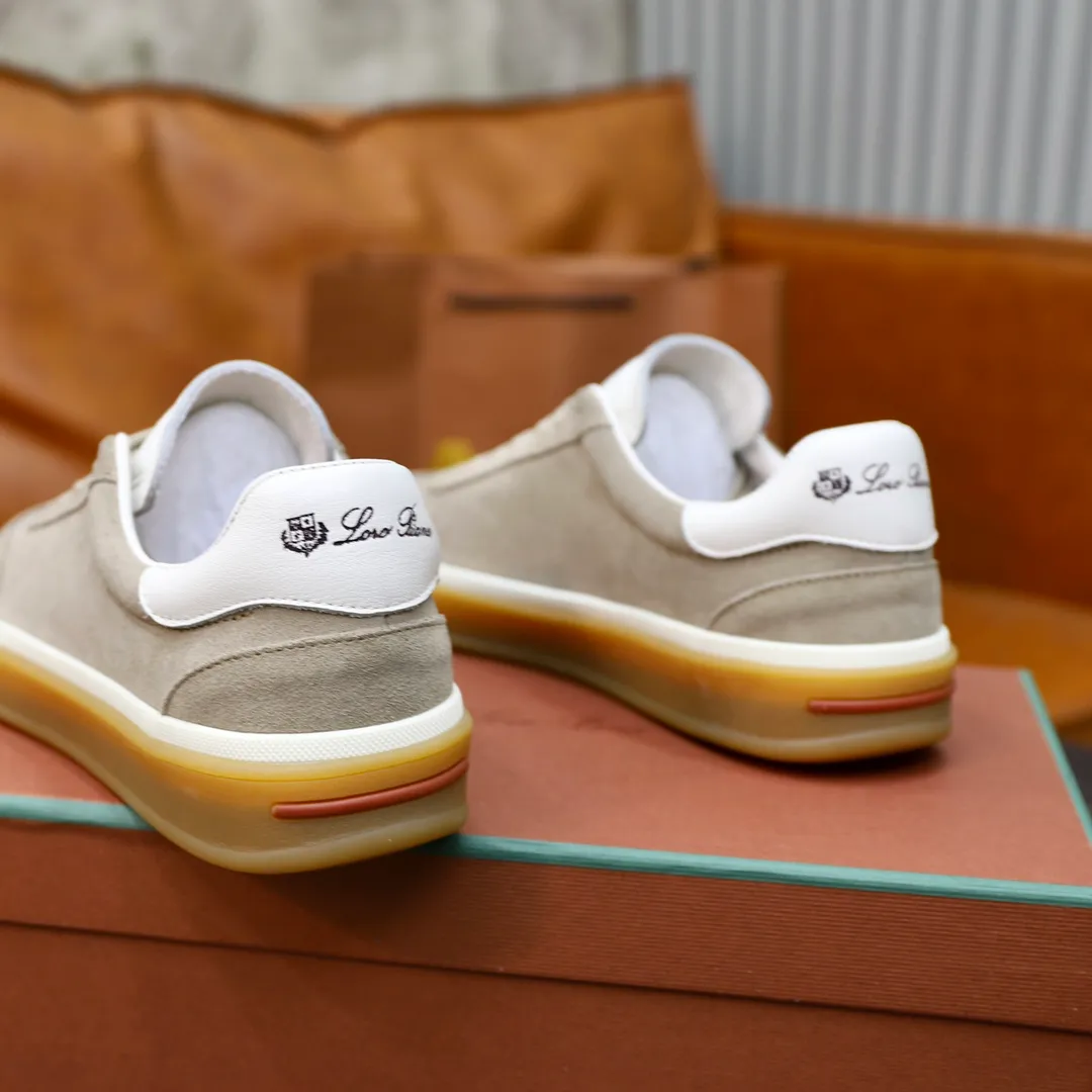 Men's Men's Shoes💰540💰••New Products•• LoroPian*_Noyo-Pianya New men's casual moral training sneakers, LP lace-up casual shoes!  Made of original imported soft cowhide and suede fabric, it highlights the sporty style. The heel is decorated with logo embossing and the original molding. The raw rubber translucent sole combined with the color welt adds a sense of modernity to the shoe. The shoe is overall refreshing and easy to match with style. It has a full cowhide lining for the feet. The original box packaging at the counter comes with wooden balls and a dust bag! Size: 38-44 (.45 customized)
